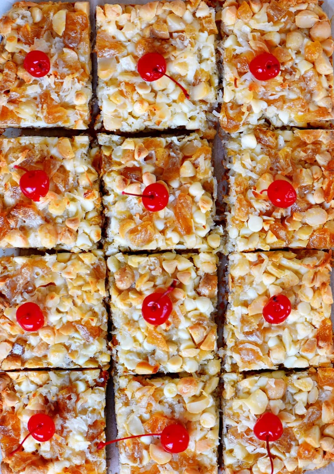 Piña Colada Magic Bars with Pineapple and Coconut