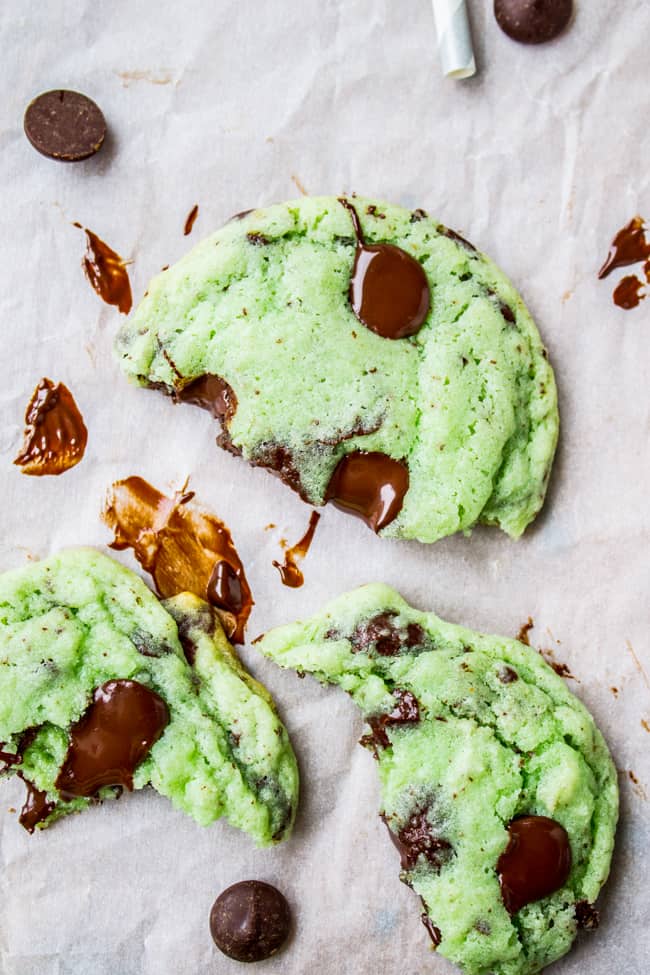 Mint Chocolate Chip Cookies with Peppermint and Dark Chocolate