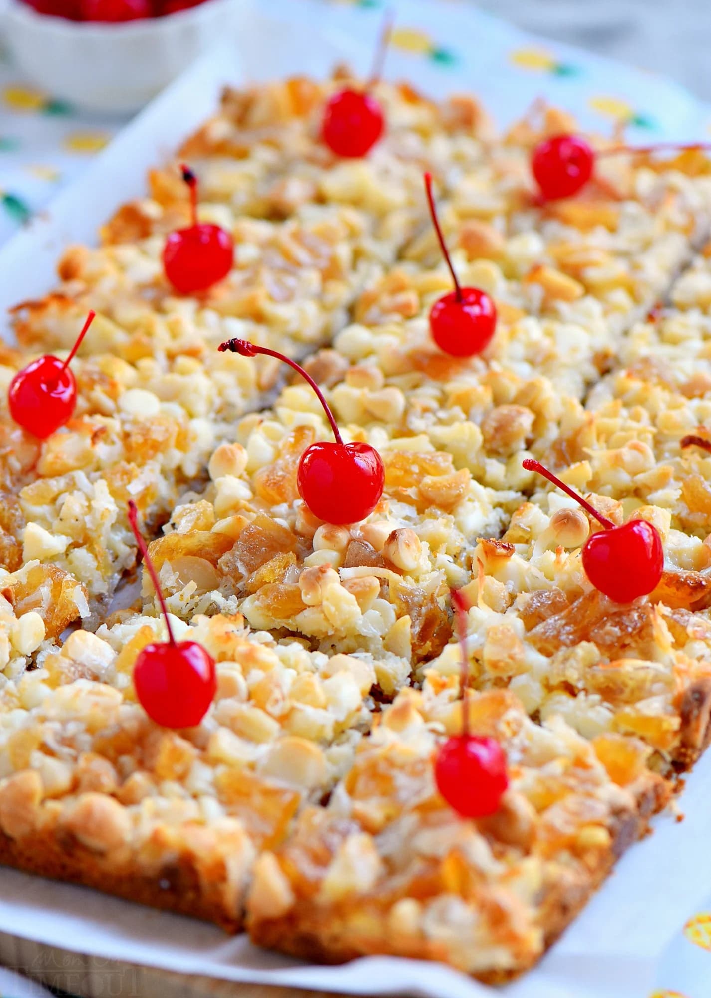 Piña Colada Magic Bars with Pineapple and Coconut